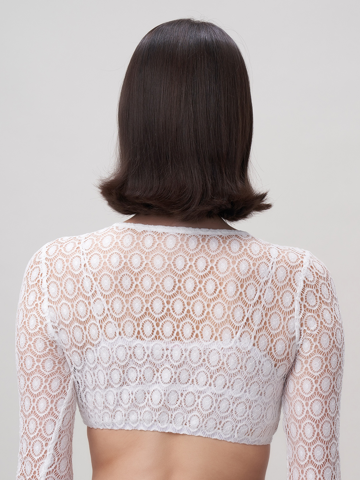 Dirndlbluse in Weiß mit traditionellem Schnitt