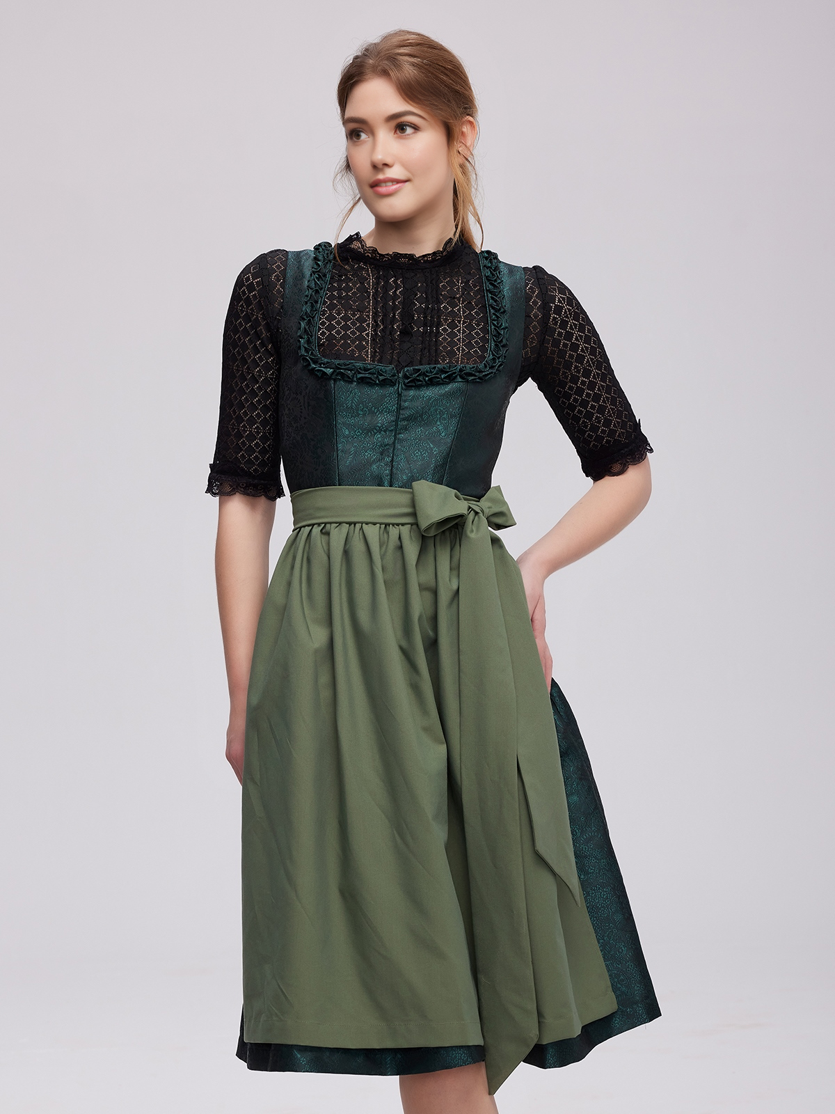 Dirndl 2024 in Grün – zeitlos und stilvoll
