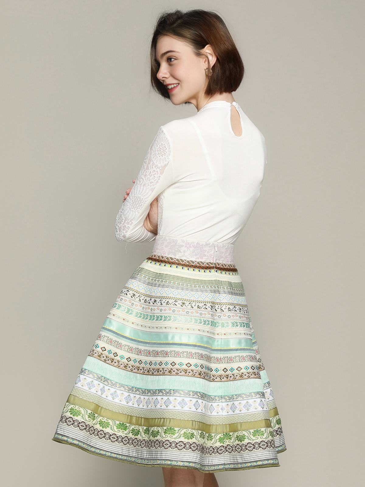 Hochwertiges Dirndl in Grün von Shop Ja Mei