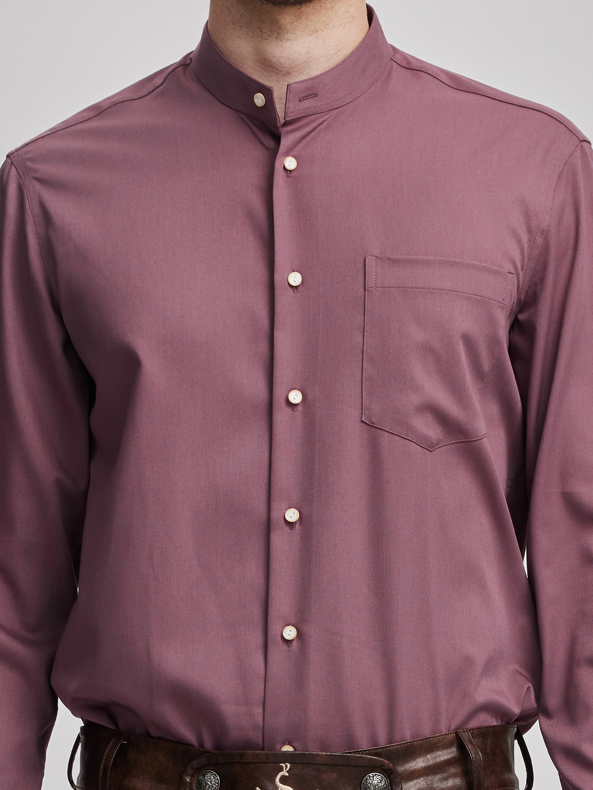 Dirndlbluse mit V-Ausschnitt und Langarm in Rosa